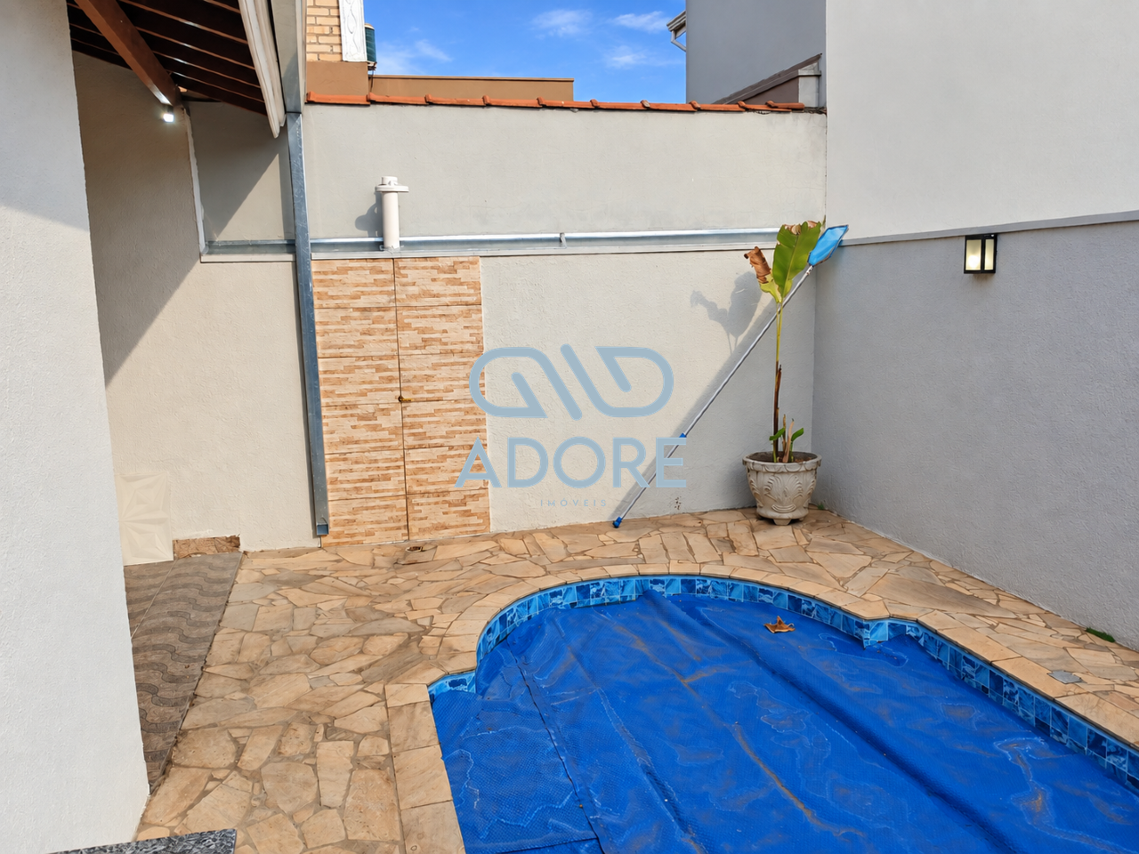 Casa de Condomínio para aluguel no Condomínio Ilha das Aguas: 