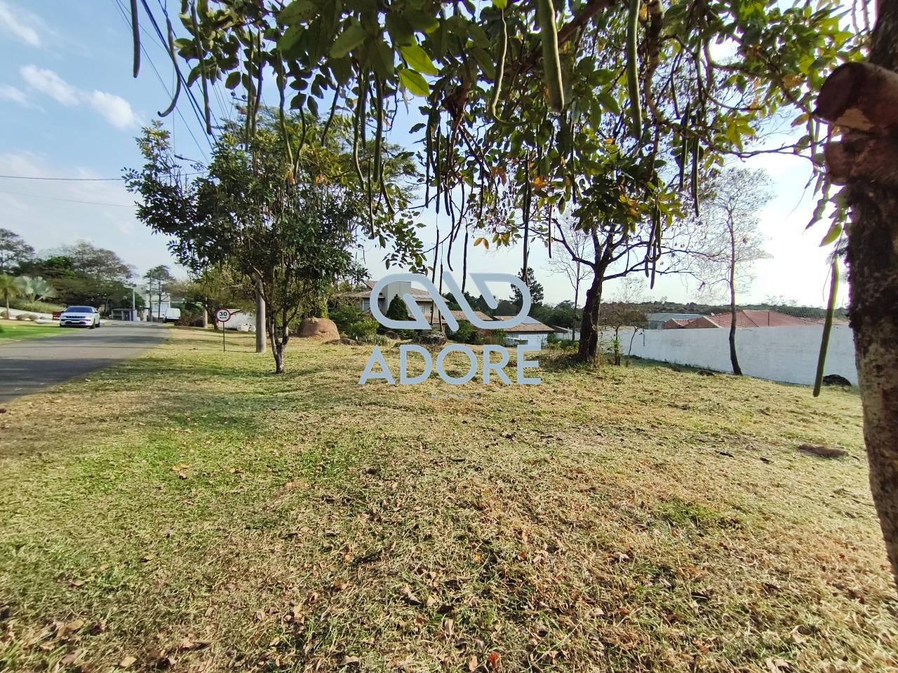 Terreno à venda no Condomínio Monte Belo: 