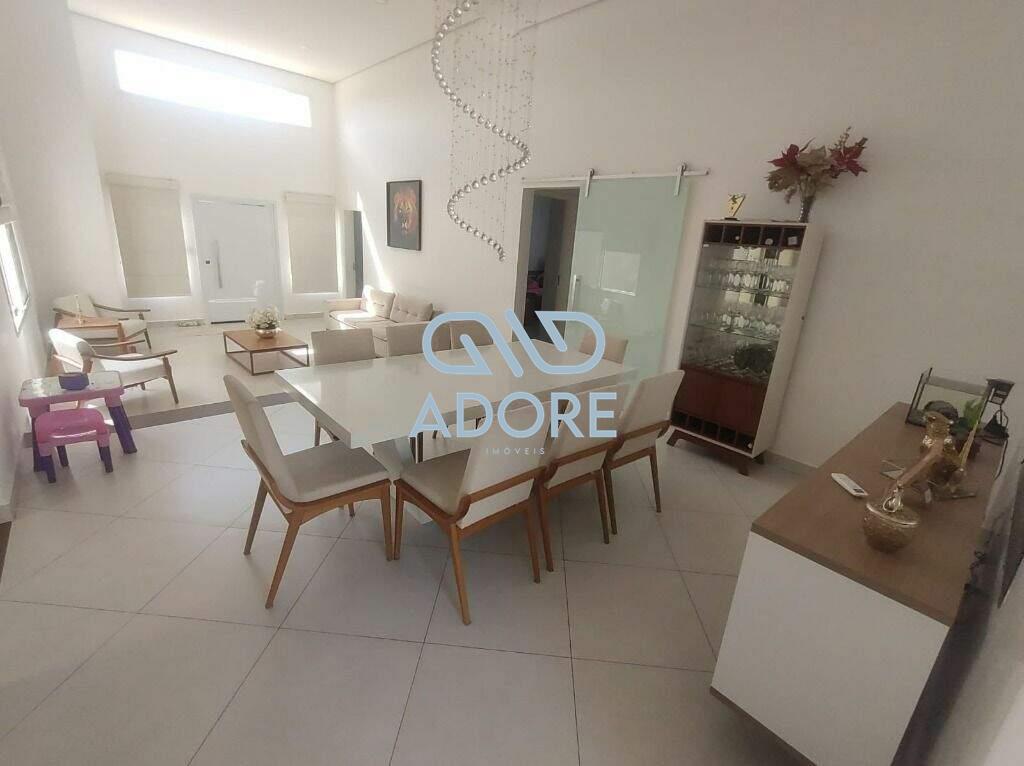 Casa de Condomínio à venda no Condomínio Chácara Flora : 