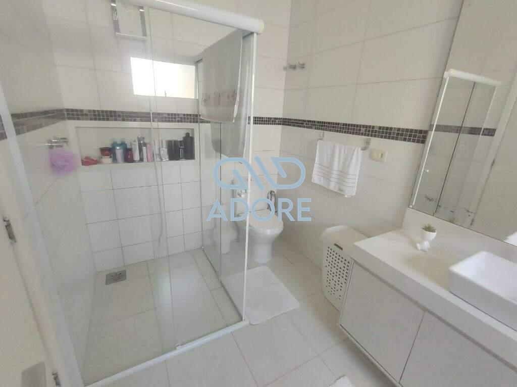 Casa de Condomínio à venda no Condomínio Chácara Flora : 