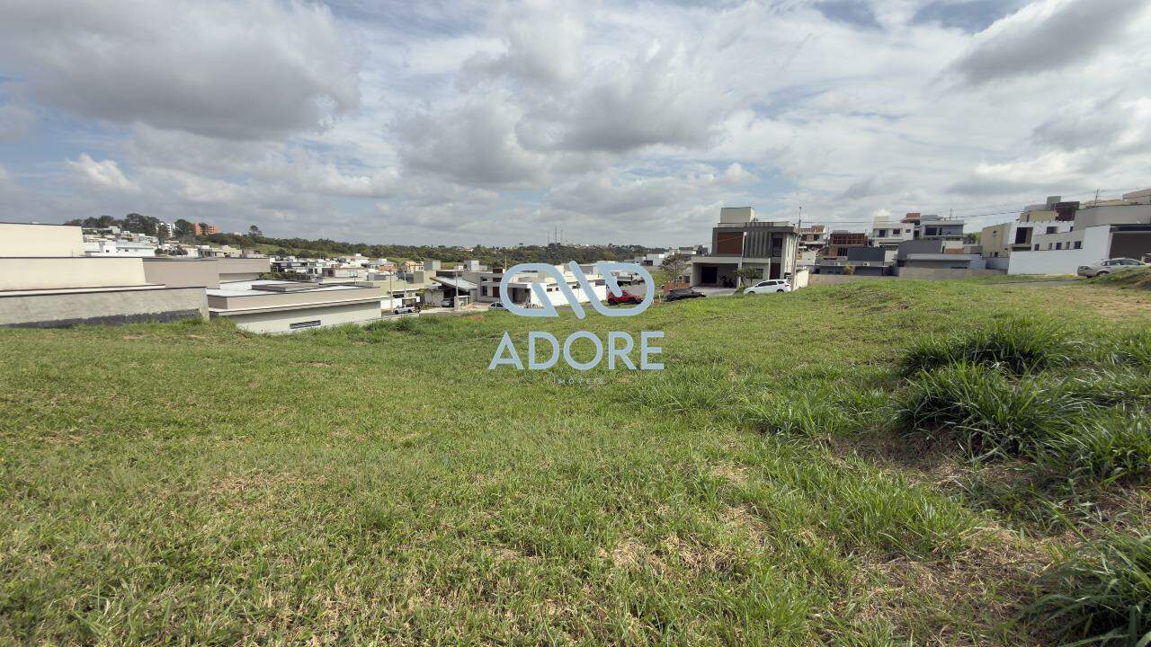 Terreno à venda no Condomínio Saint Paul: 