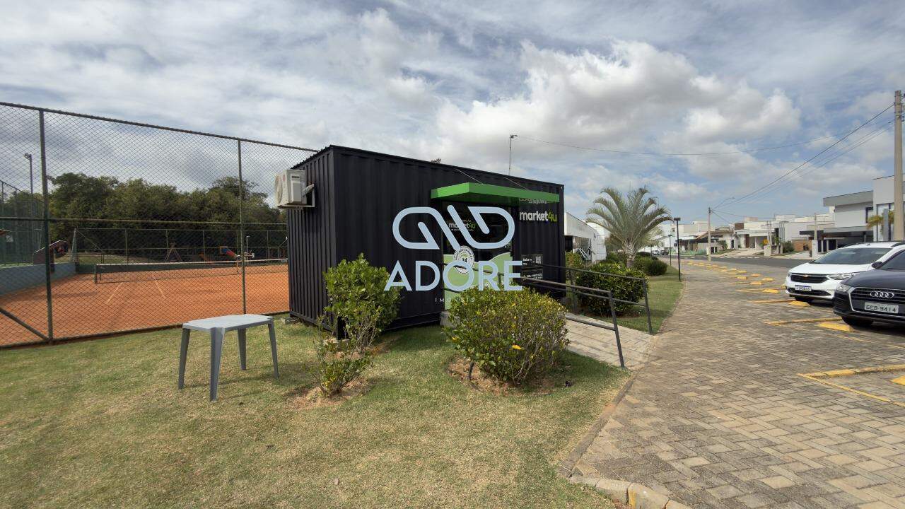 Terreno à venda no Condomínio Saint Paul: 