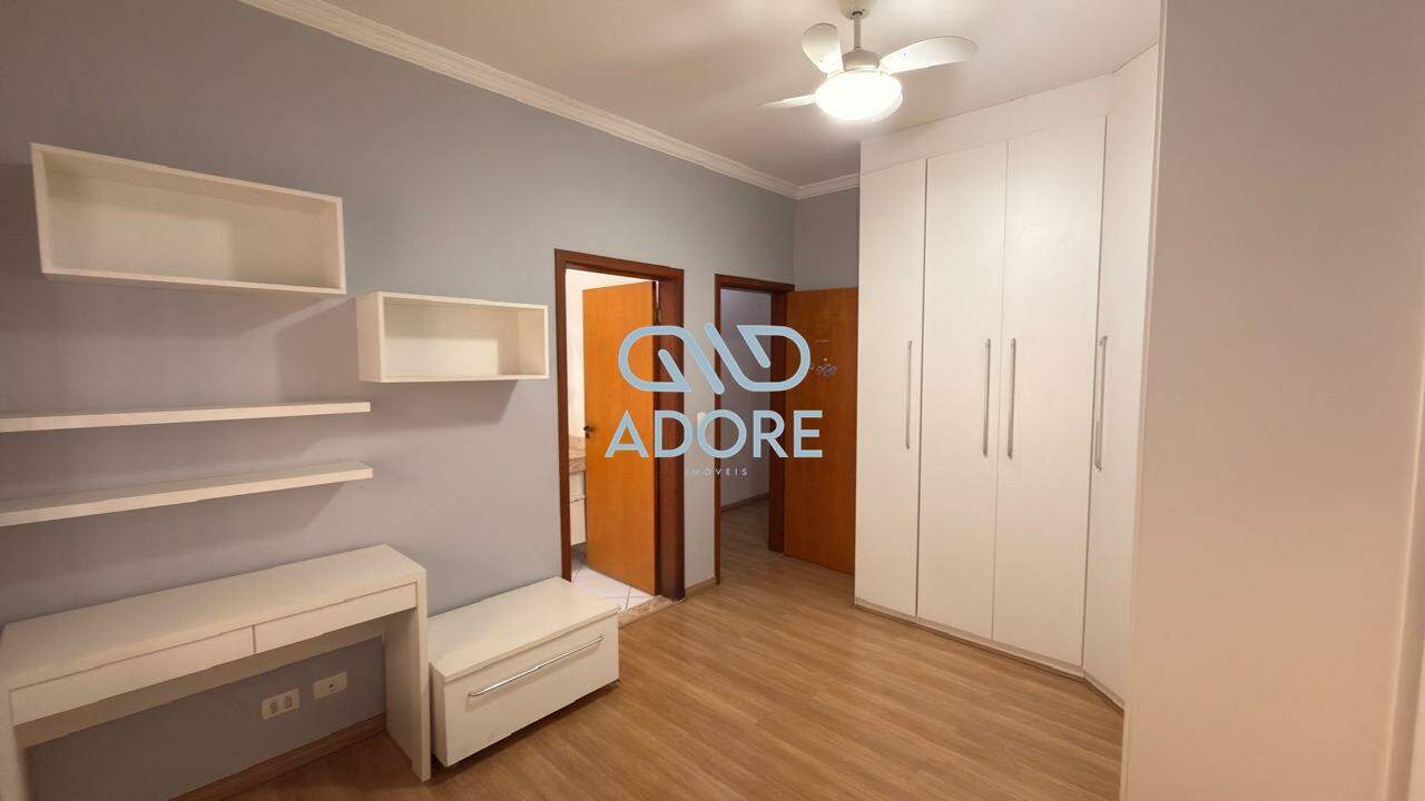 Casa de Condomínio à venda no Condomínio Parque do Varvito : 