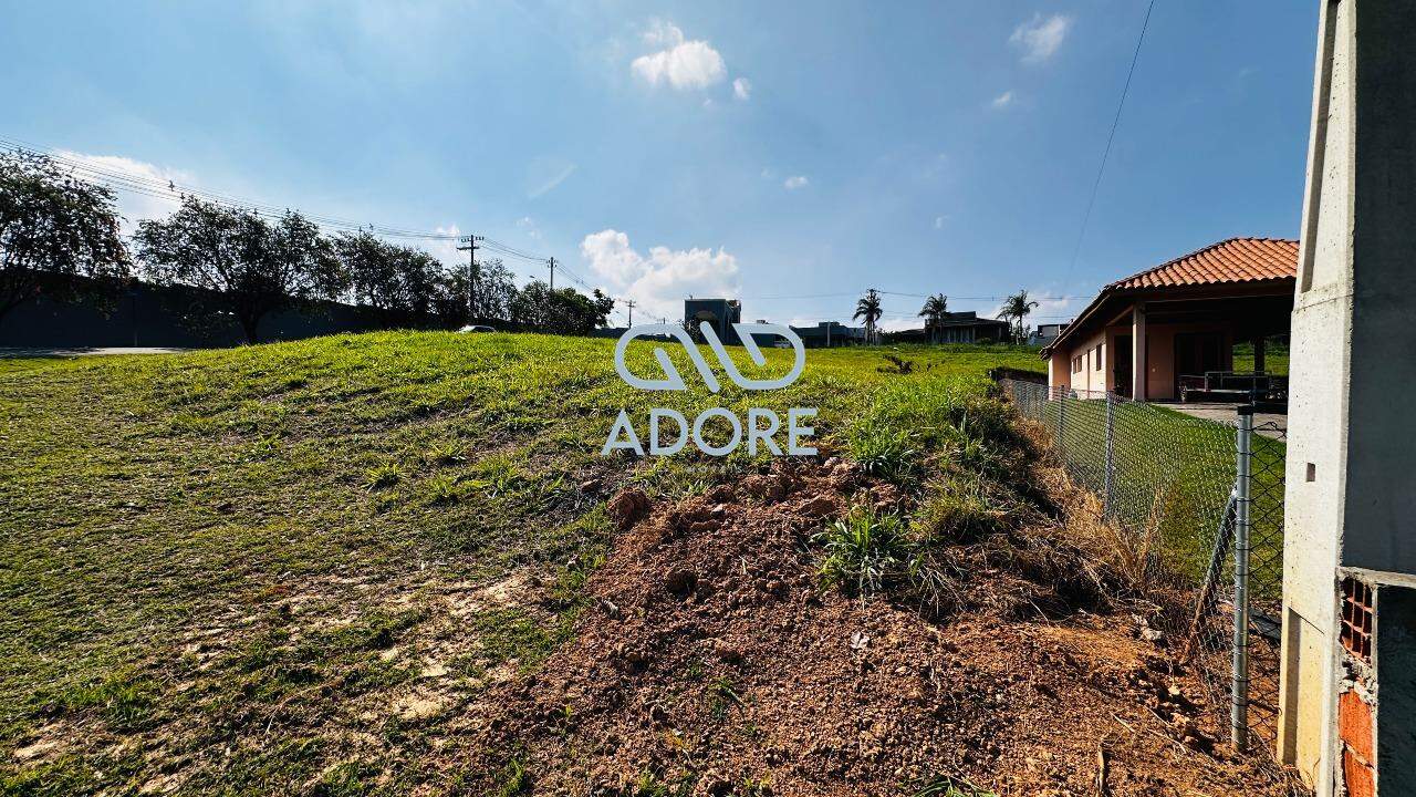 Terreno à venda no Terras de Santa Izabel: 
