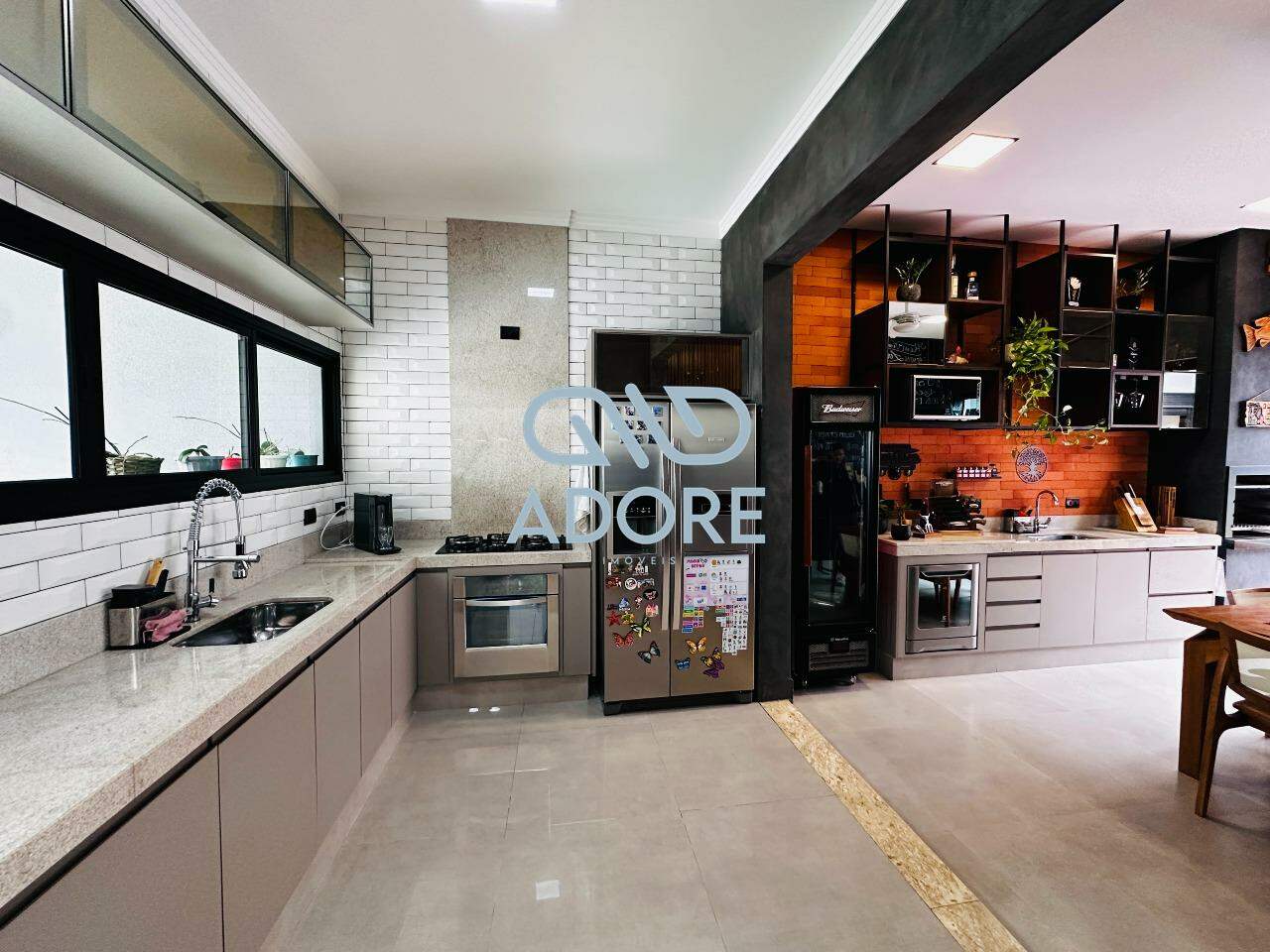 Casa de Condomínio à venda no Condomínio Village Moutonnée: 