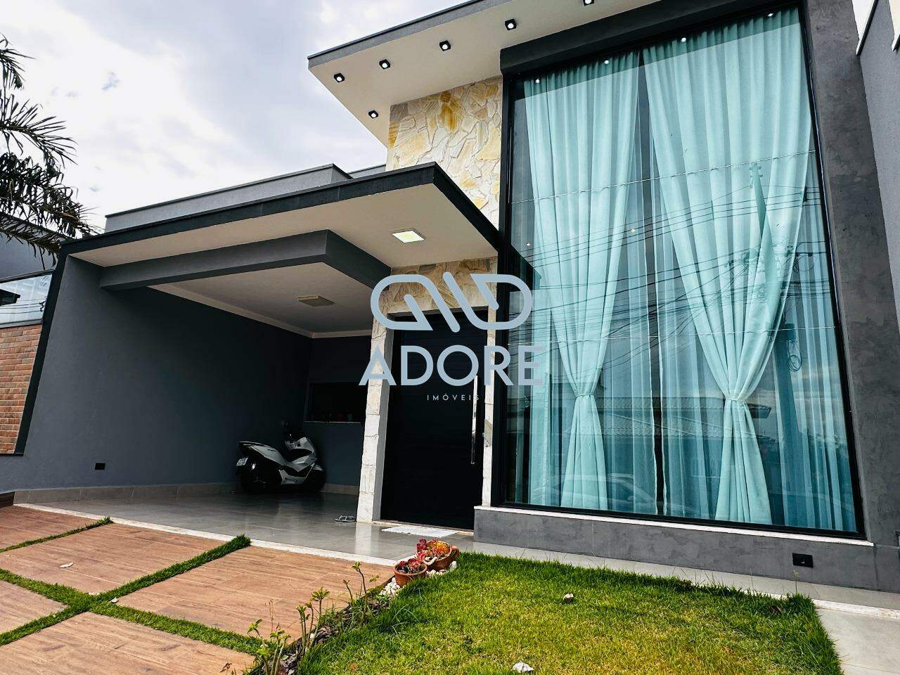 Casa de Condomínio à venda no Condomínio Village Moutonnée: 