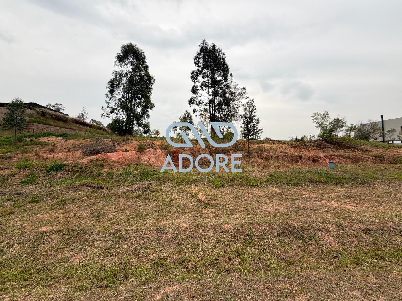 Terreno à venda no Condomínio Terras de São José II : 
