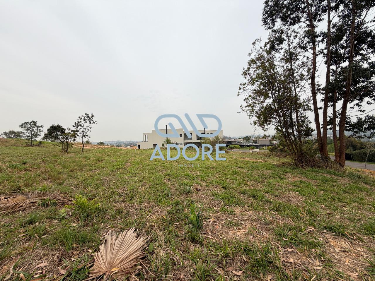 Terreno à venda no Condomínio Terras de São José II : 