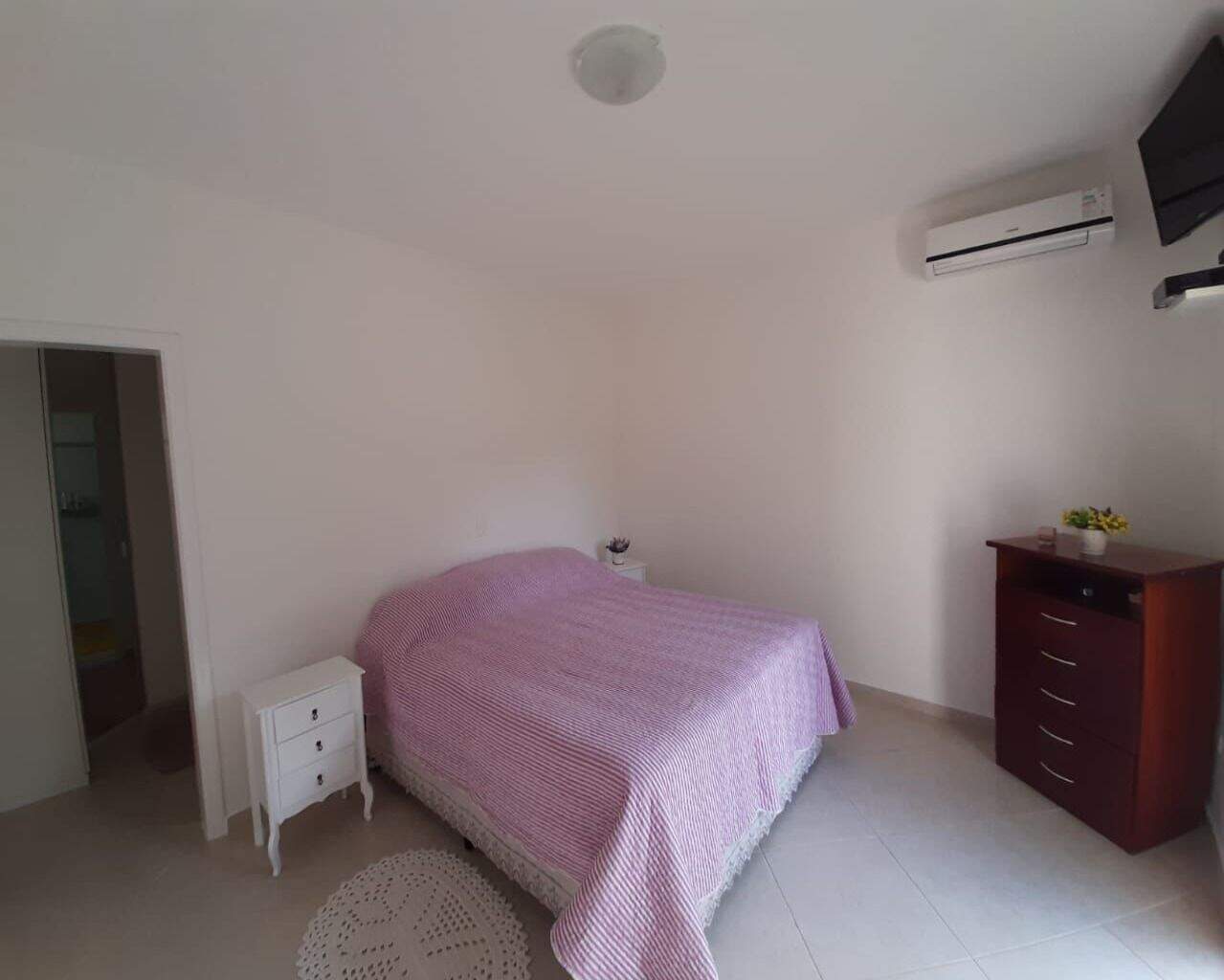 Casa de Condomínio à venda no Condomínio Chácara Flora : 