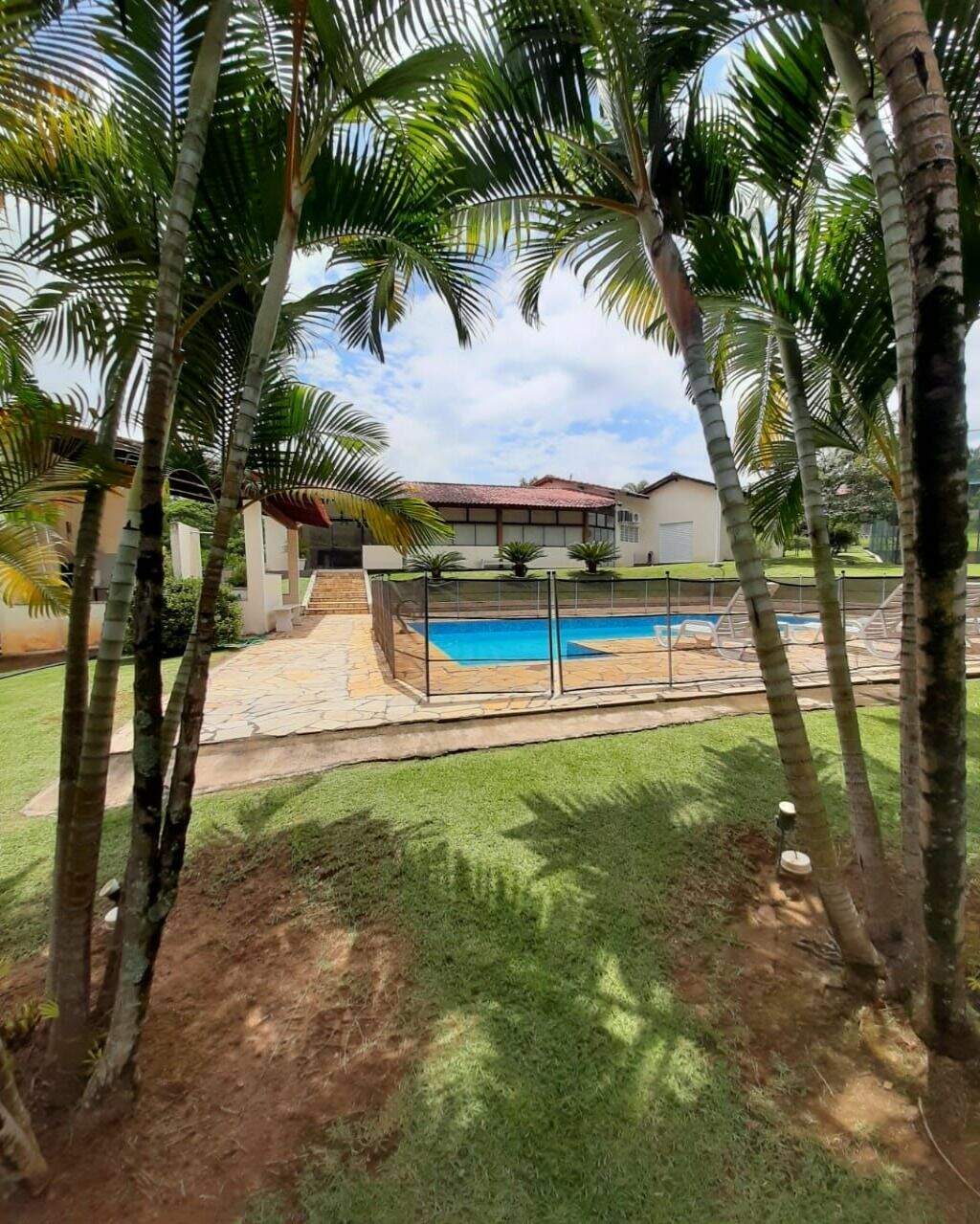 Casa de Condomínio à venda no Condomínio Chácara Flora : 