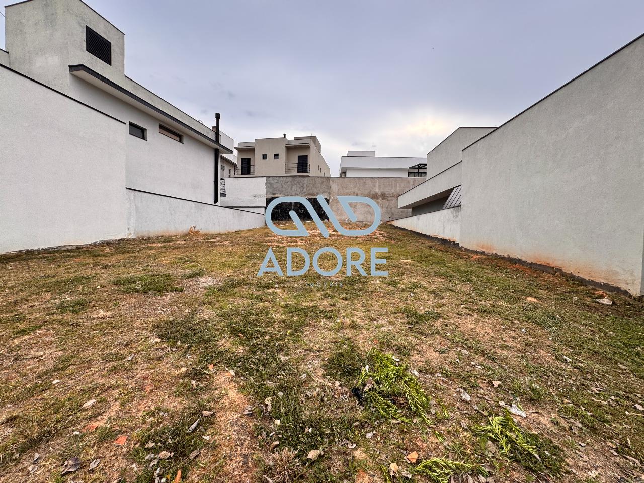 Terreno à venda no Condomínio Residencial Central Parque: 