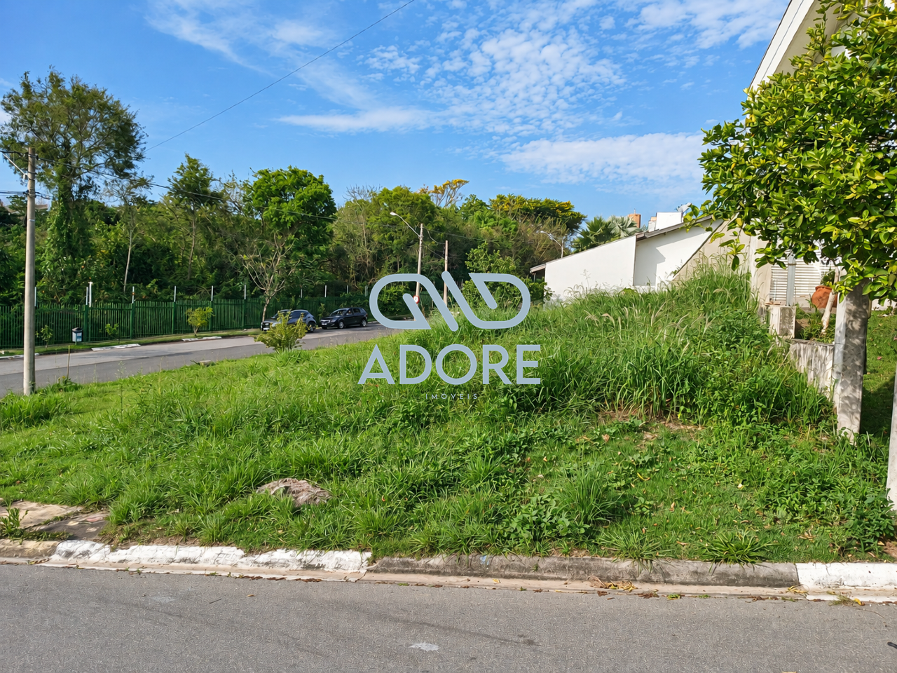 Terreno à venda no Condomínio Mirante dos Ipês: 