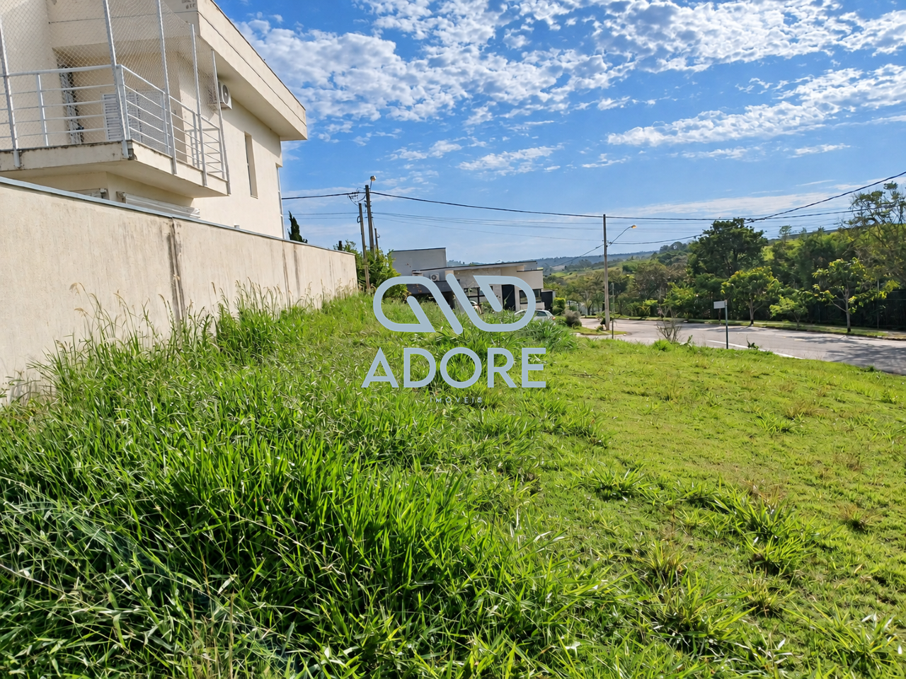 Terreno à venda no Condomínio Mirante dos Ipês: 