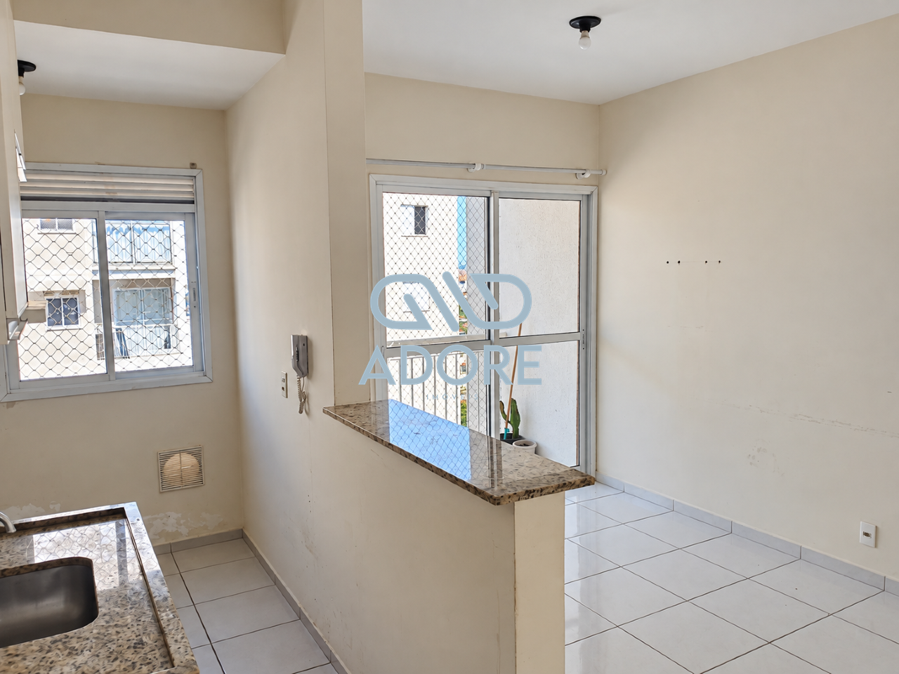 Apartamento à venda no Edifício Jardim dos Taperás: 