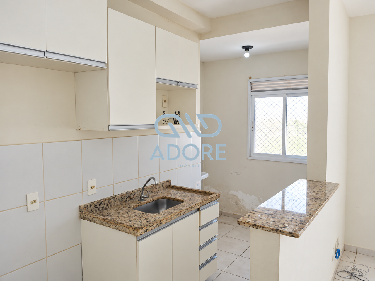 Apartamento à venda no Edifício Jardim dos Taperás: 