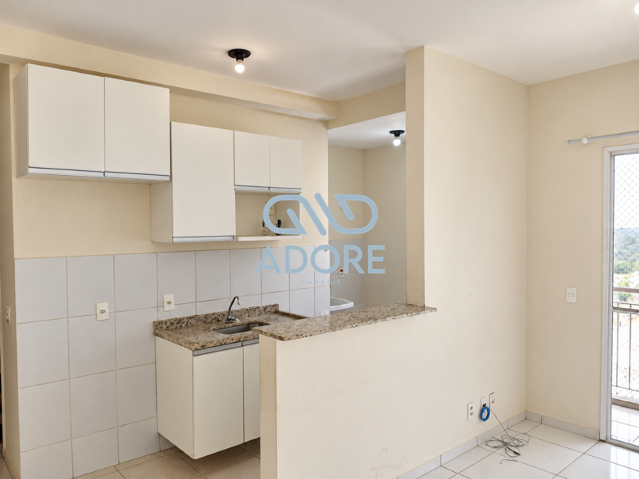 Apartamento à venda no Edifício Jardim dos Taperás: 