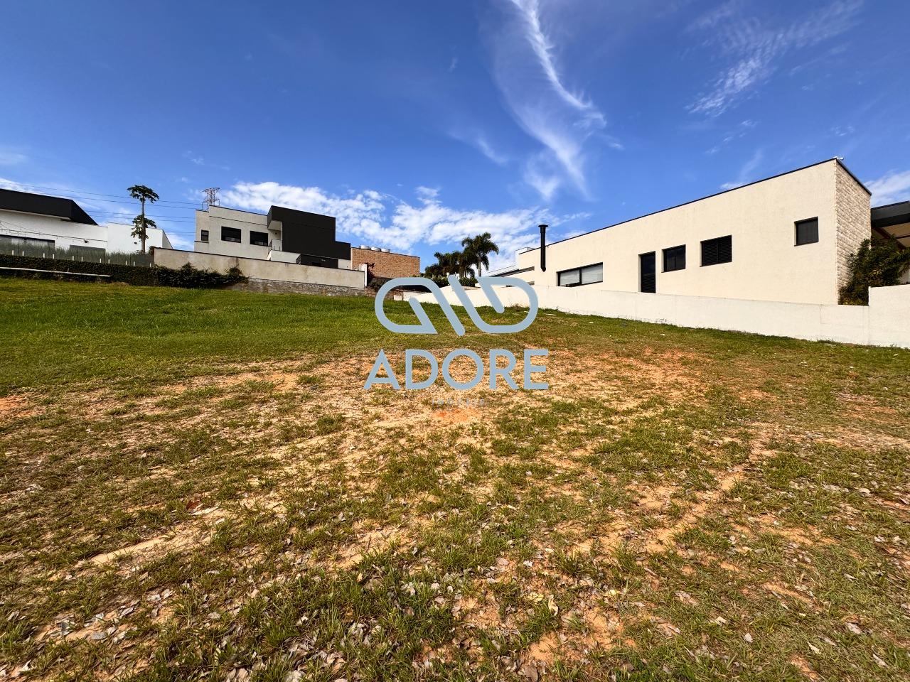 Terreno à venda no Condomínio Villas do Golfe: 