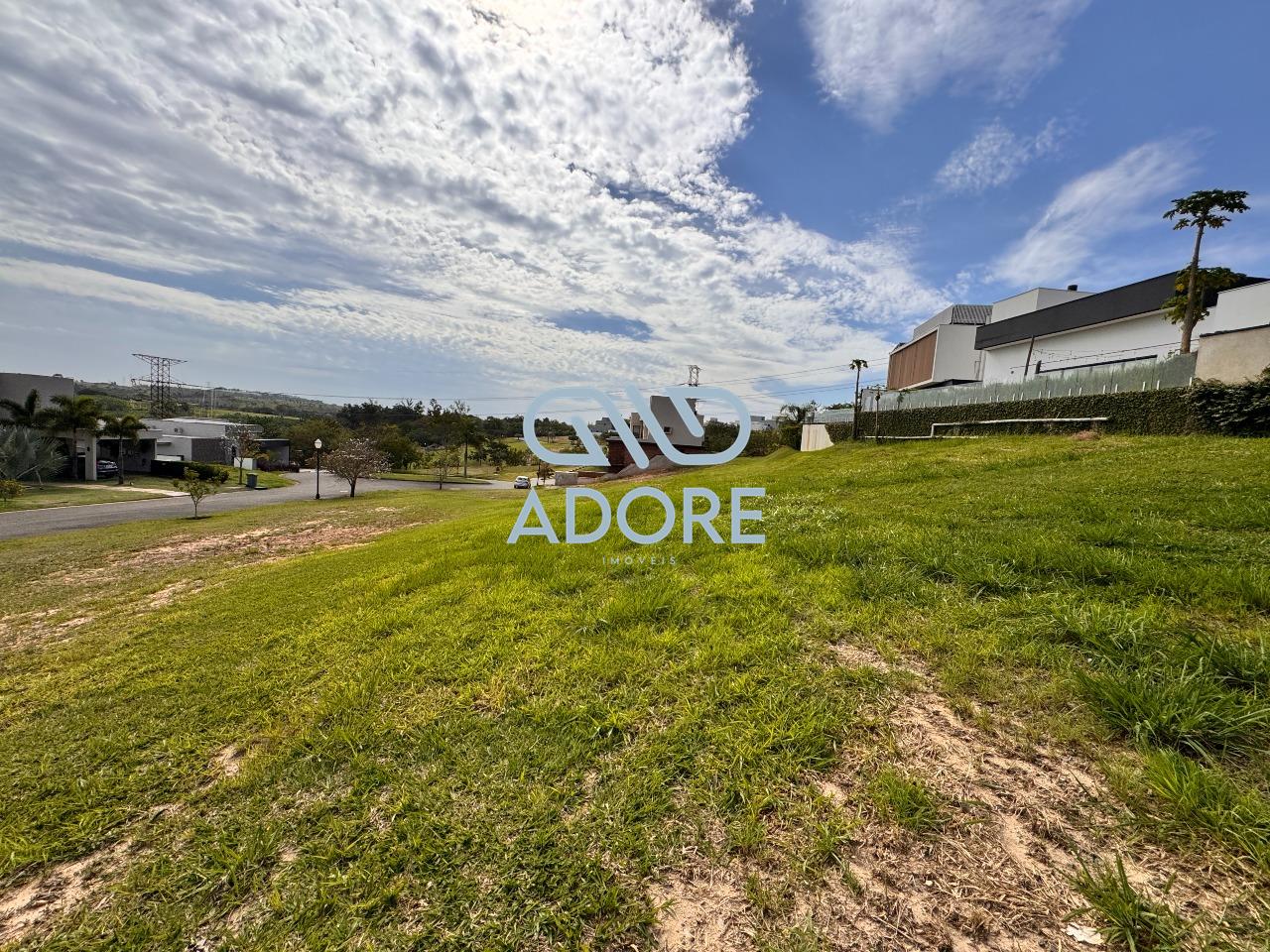 Terreno à venda no Condomínio Villas do Golfe: 