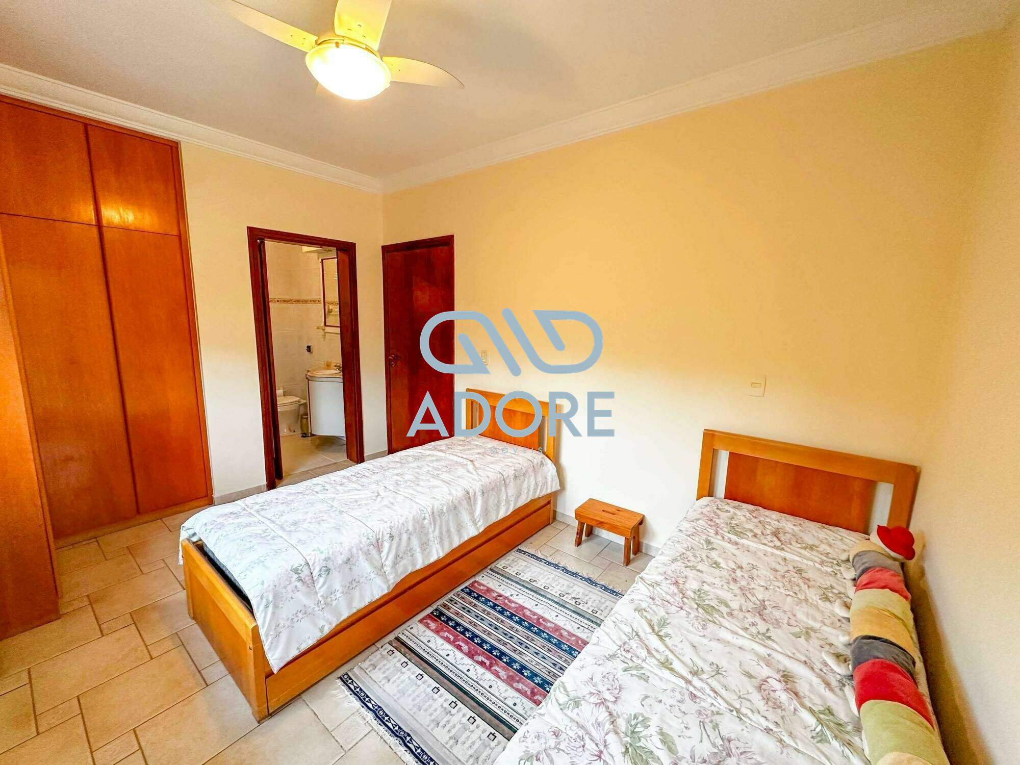 Casa de Condomínio à venda no Condomínio Fazenda Vila Real: