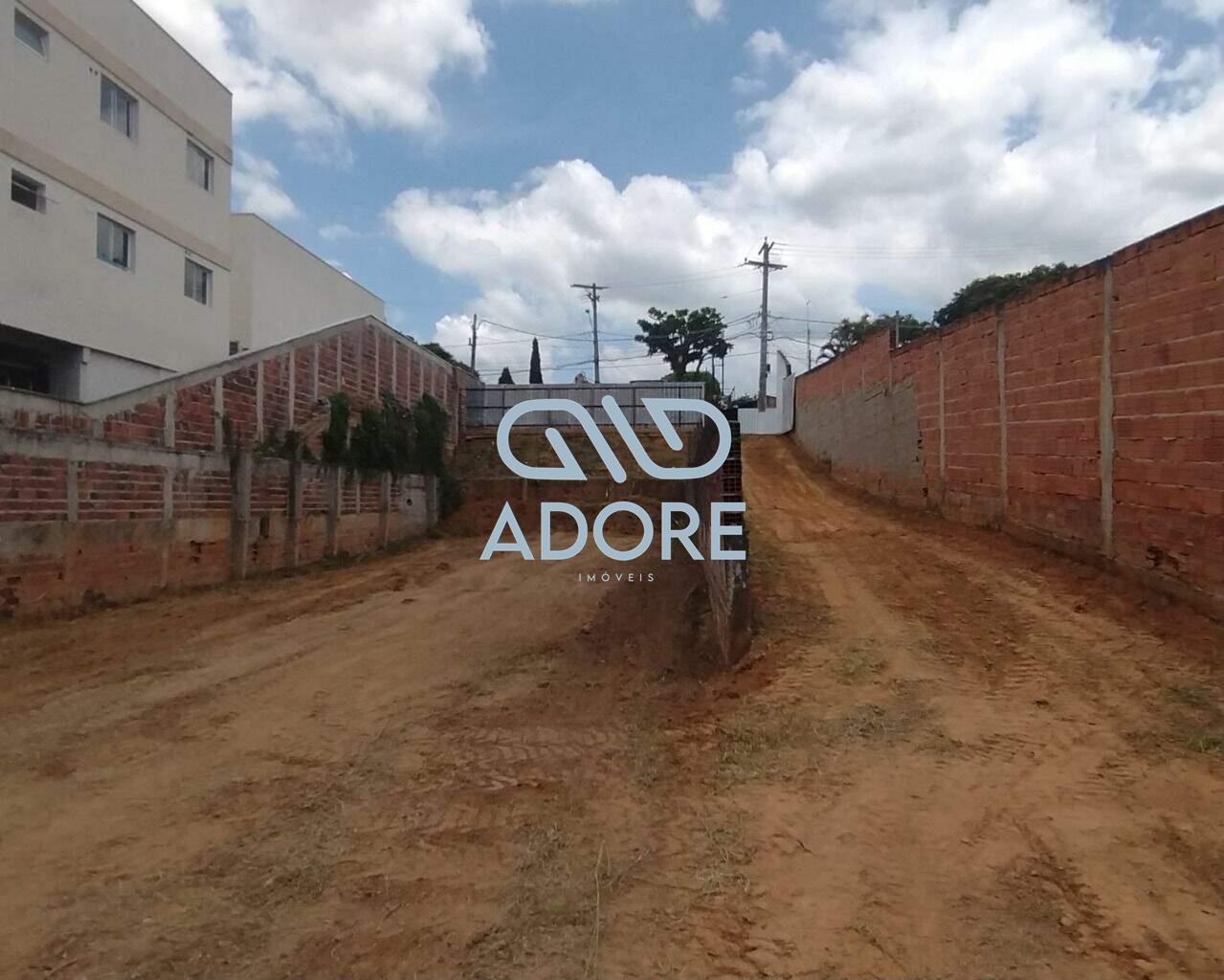 Terreno à venda no Jardim São José: 