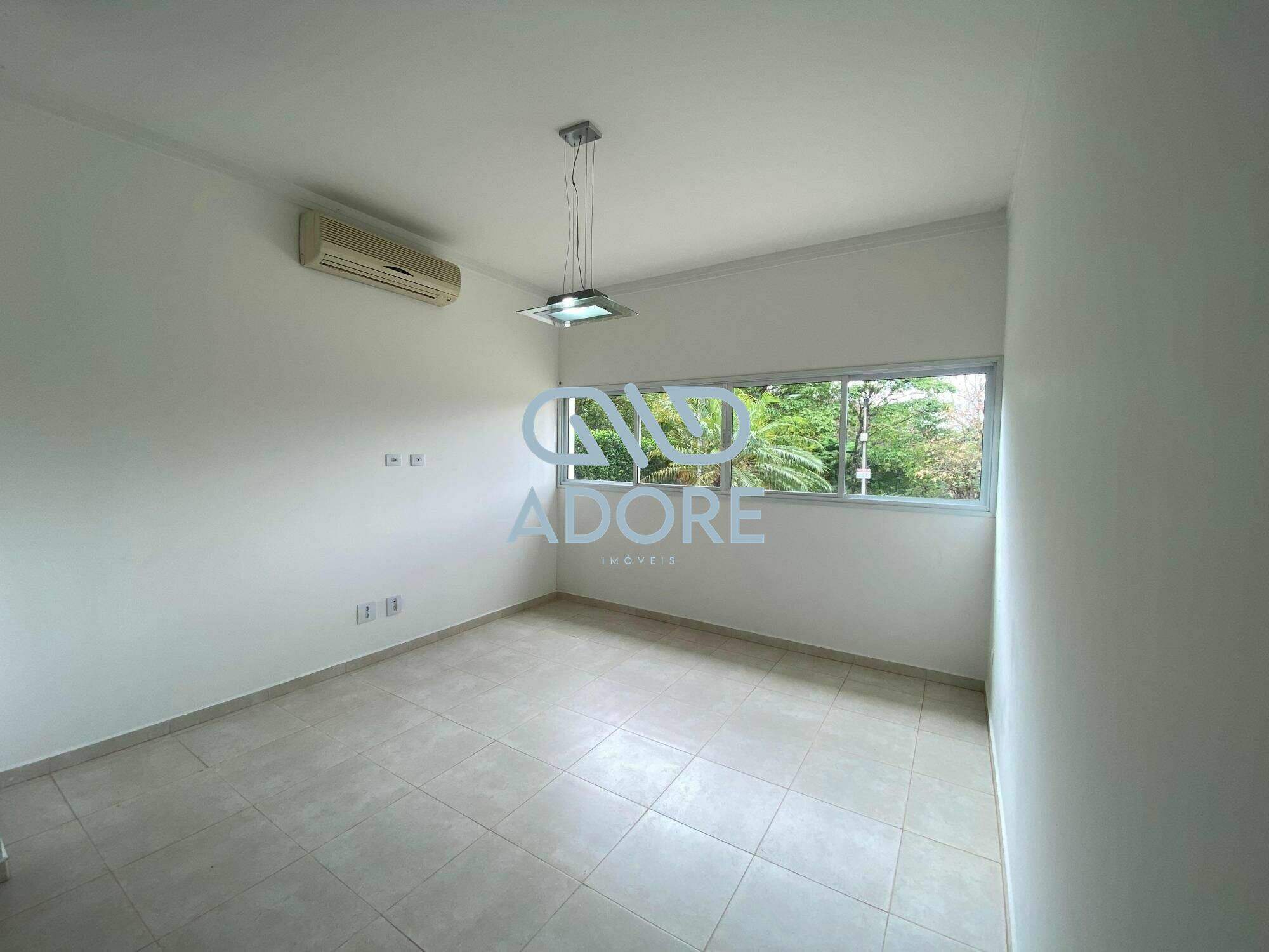 Casa de Condomínio à venda no Portal da Vila Rica: 