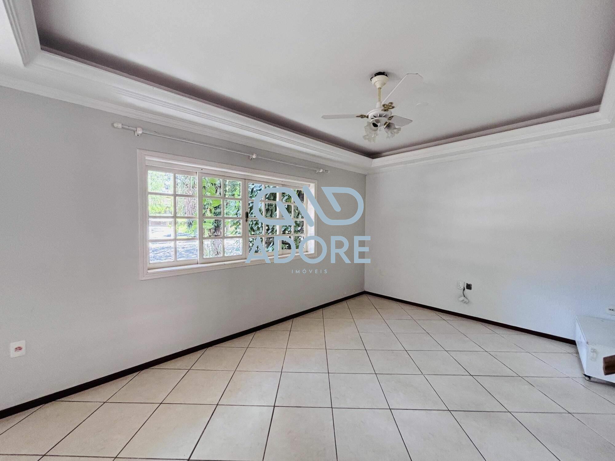 Casa de Condomínio à venda no Portal da Vila Rica: 