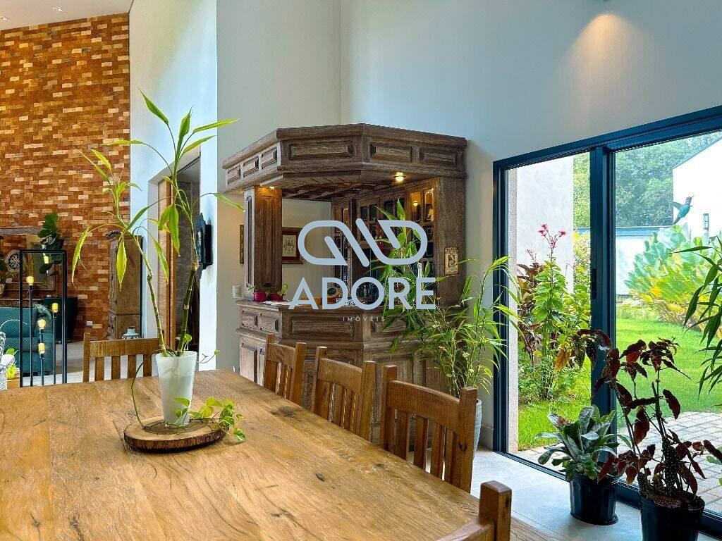 Casa de Condomínio à venda no Condomínio Terras de São José II : 