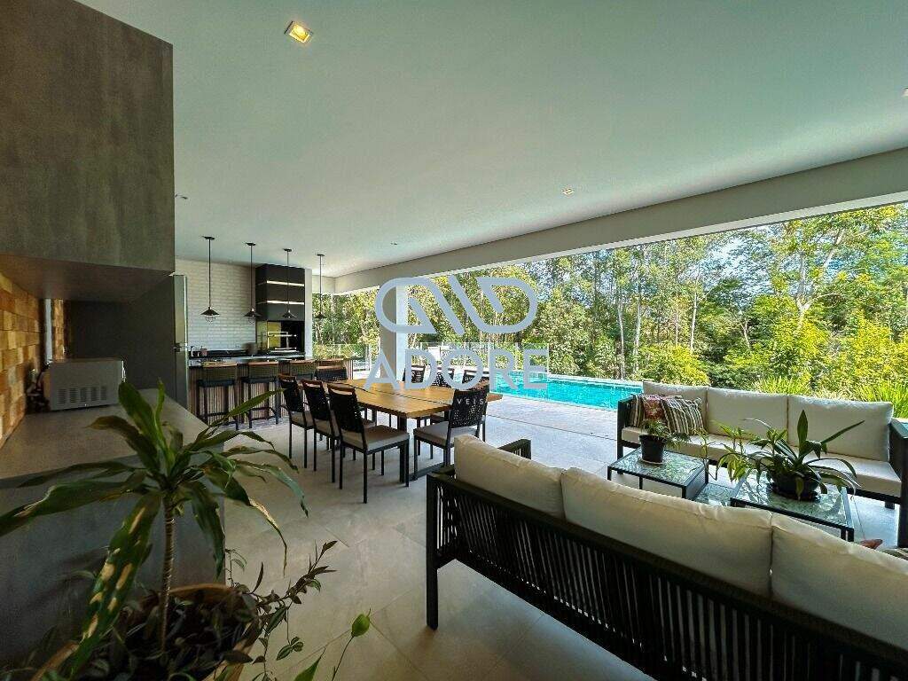 Casa de Condomínio à venda no Condomínio Terras de São José II : 