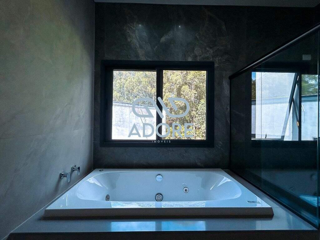 Casa de Condomínio à venda no Condomínio Terras de São José II : 