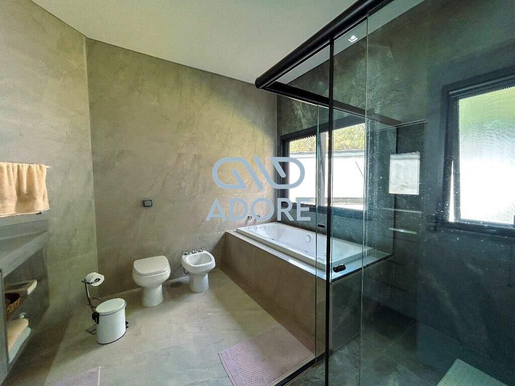 Casa de Condomínio à venda no Condomínio Terras de São José II : 