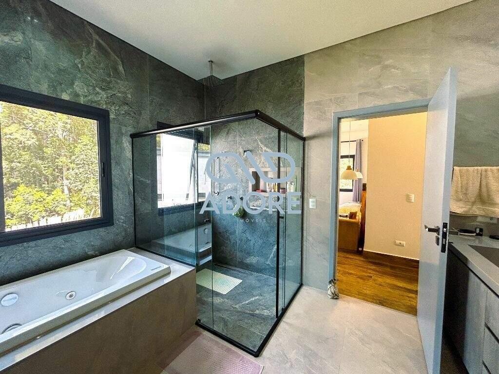 Casa de Condomínio à venda no Condomínio Terras de São José II : 