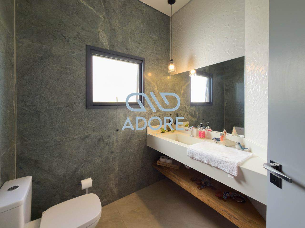 Casa de Condomínio à venda no Condomínio Terras de São José II : 