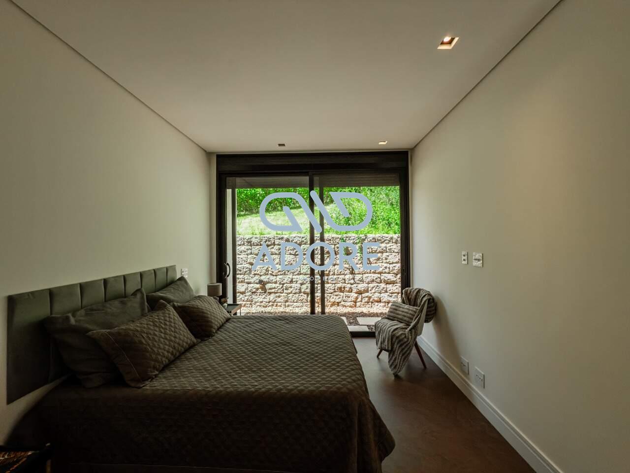 Casa de Condomínio à venda no Condomínio Terras de São José II : 