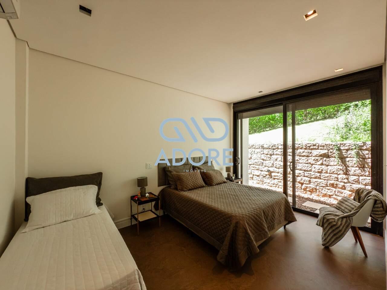 Casa de Condomínio à venda no Condomínio Terras de São José II : 