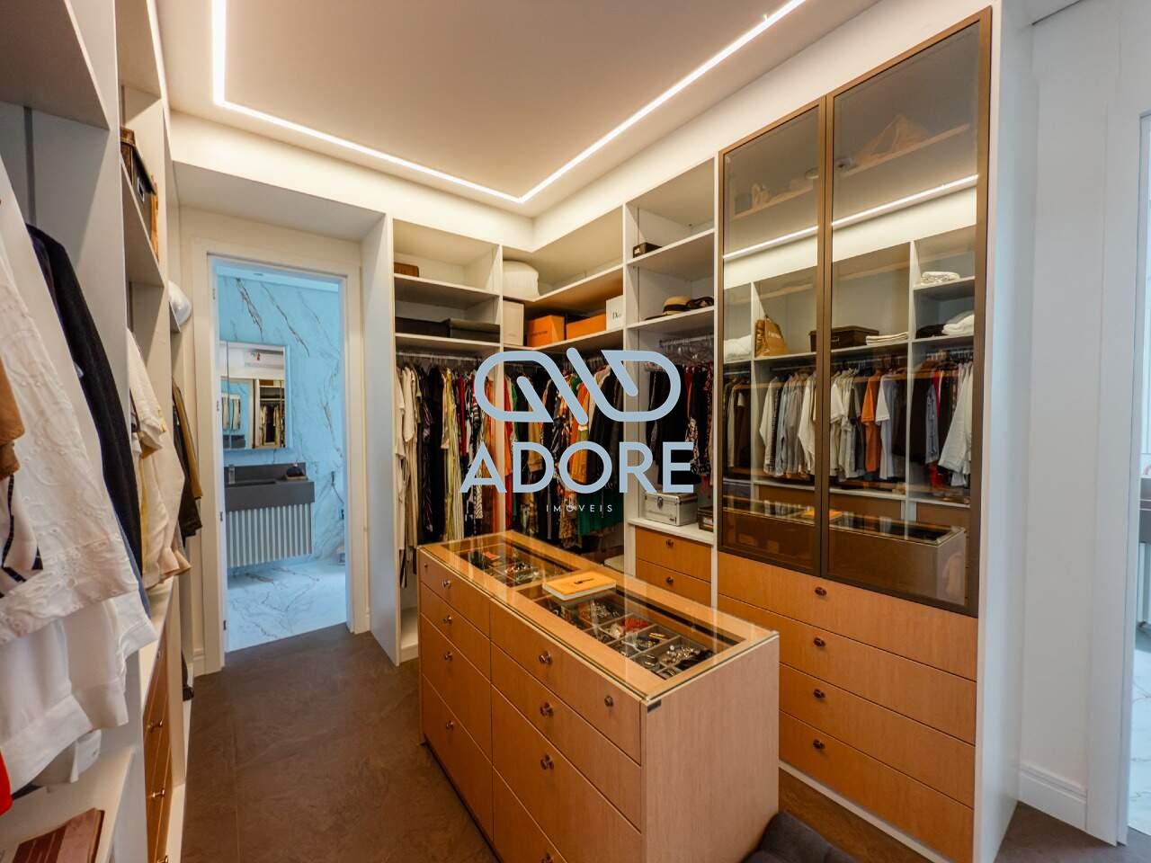 Casa de Condomínio à venda no Condomínio Terras de São José II : 