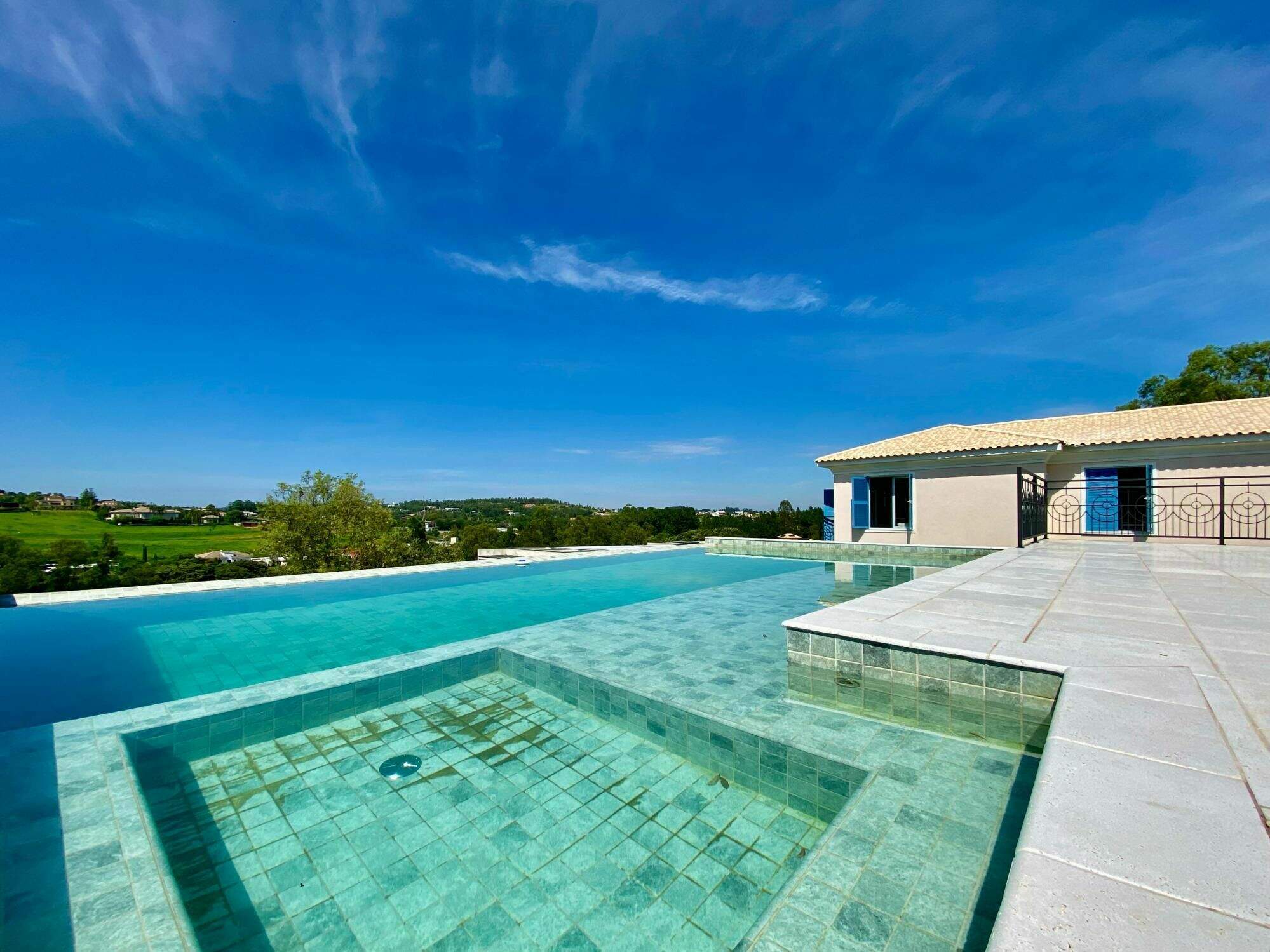 Casa de Condomínio à venda no Condomínio Terras de São José II : 
