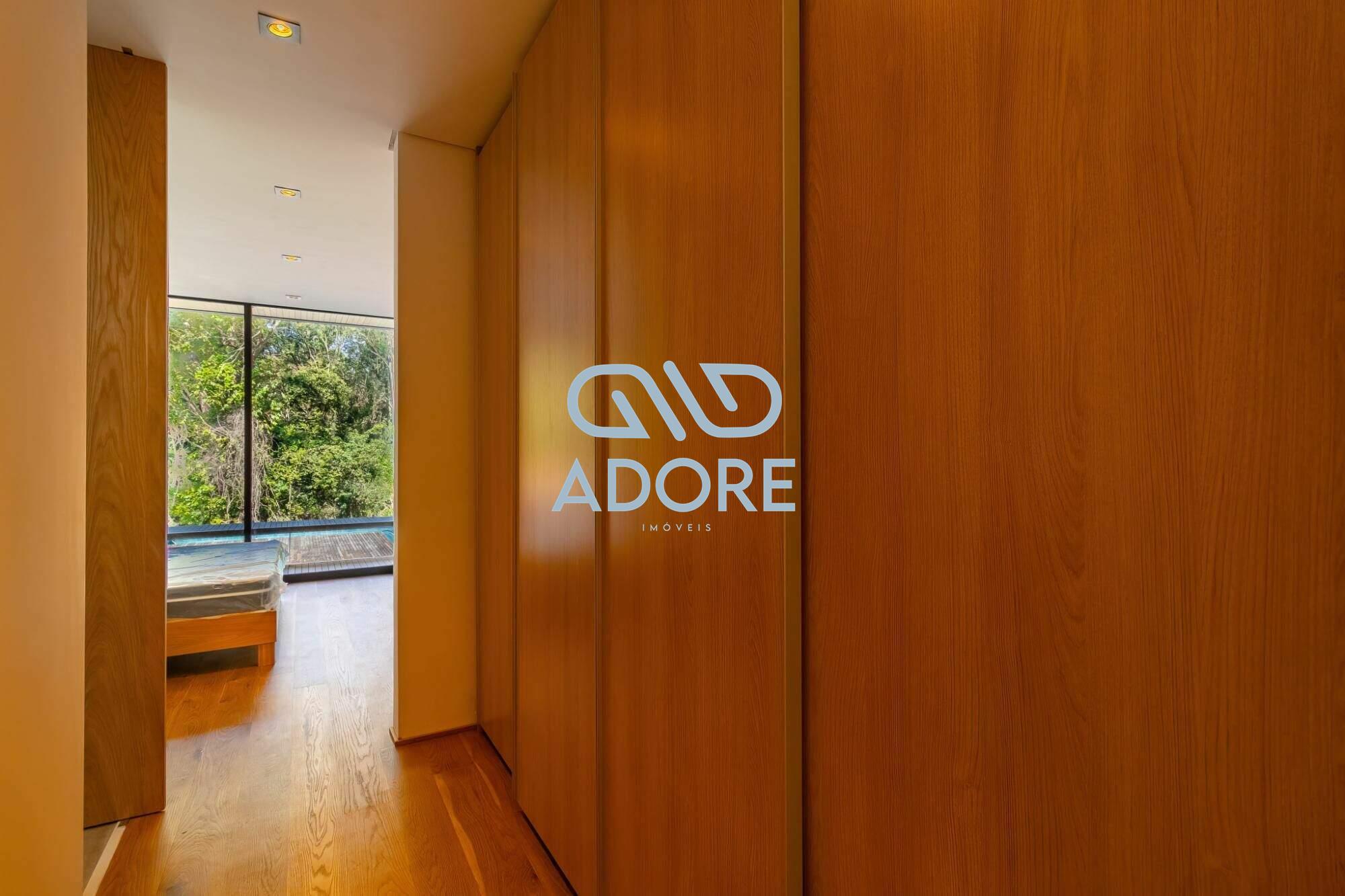 Casa de Condomínio à venda no Condomínio Terras de São José II : 