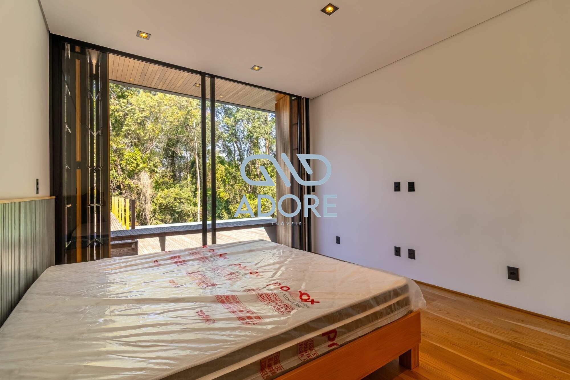 Casa de Condomínio à venda no Condomínio Terras de São José II : 