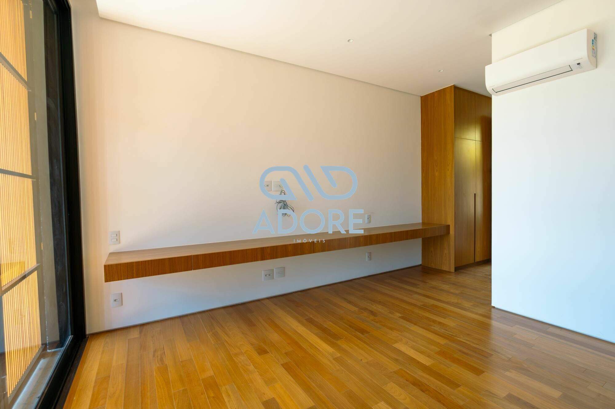 Casa de Condomínio à venda no Condomínio Terras de São José II : 