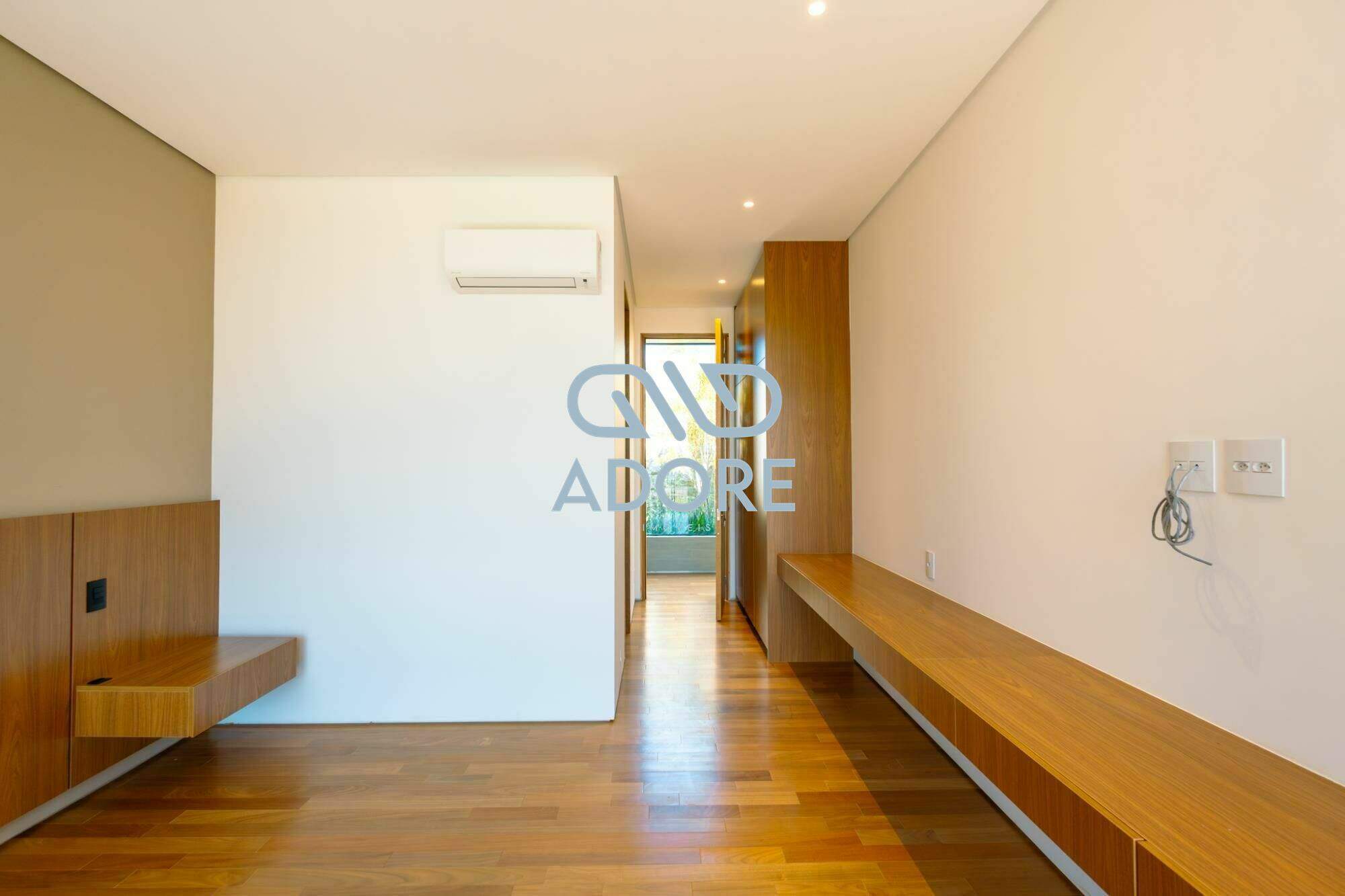 Casa de Condomínio à venda no Condomínio Terras de São José II : 