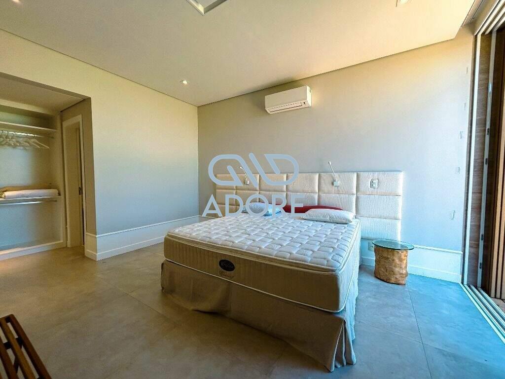 Casa de Condomínio à venda no Condomínio Terras de São José II : 