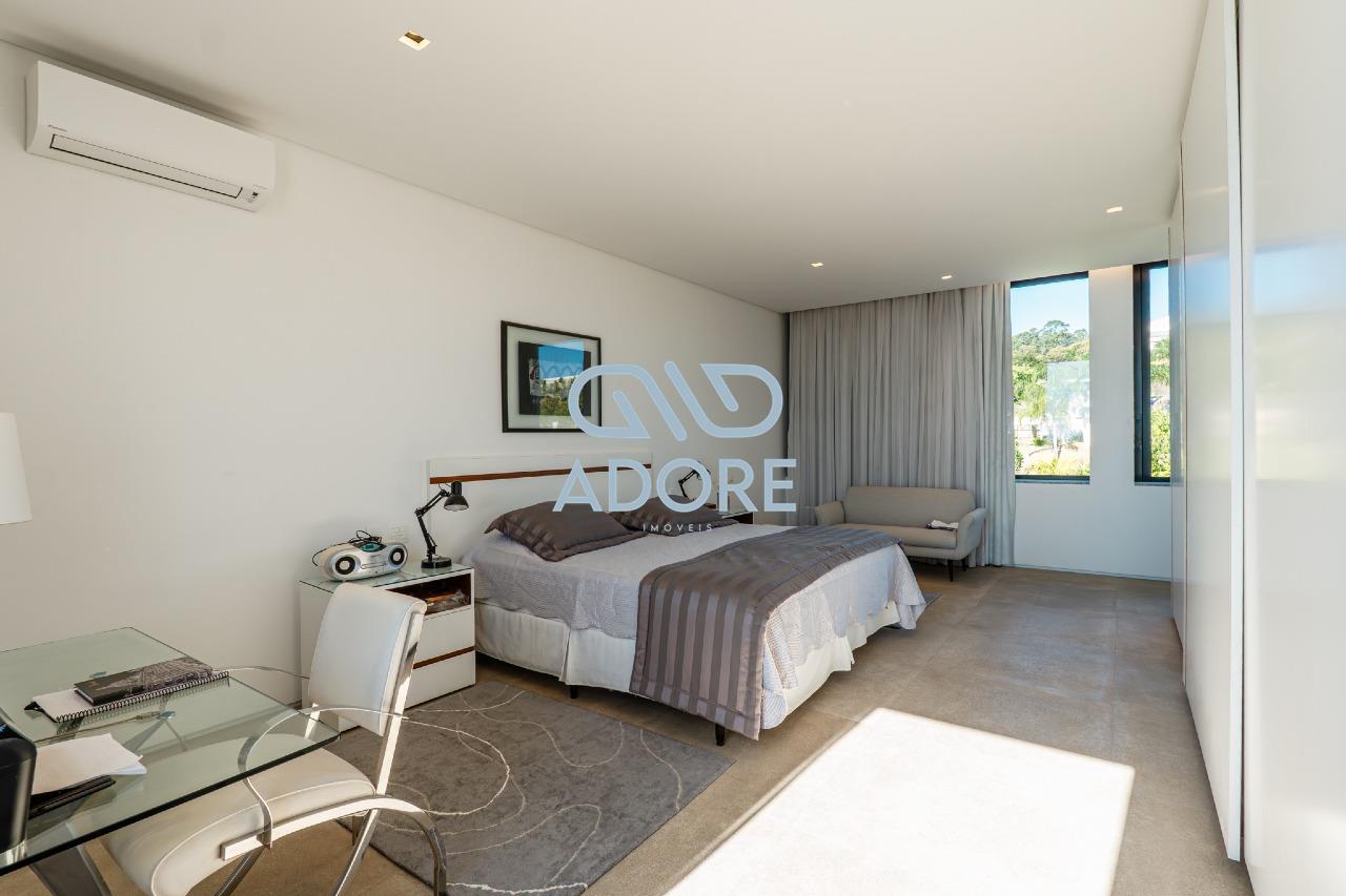 Casa de Condomínio à venda no Condomínio Terras de São José II : 