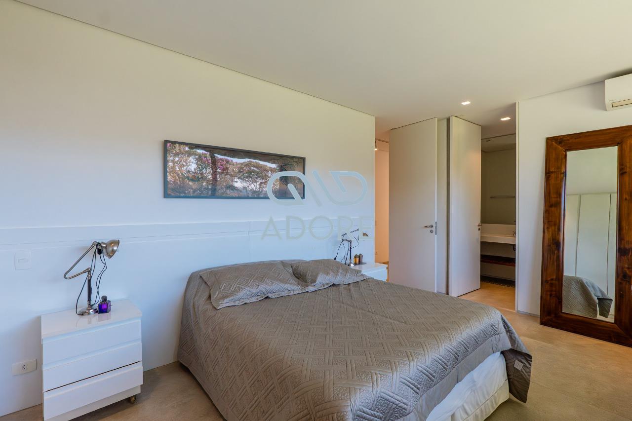 Casa de Condomínio à venda no Condomínio Terras de São José II : 