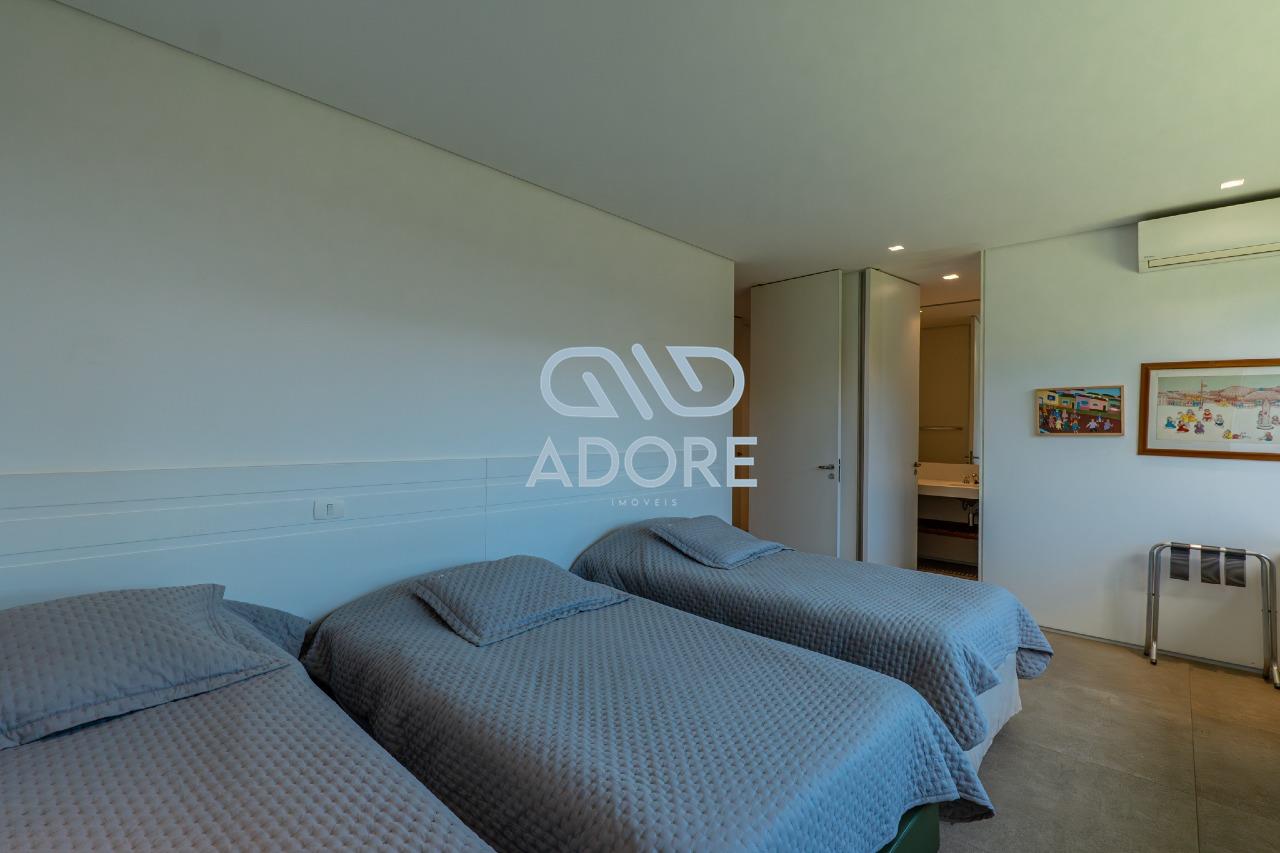 Casa de Condomínio à venda no Condomínio Terras de São José II : 