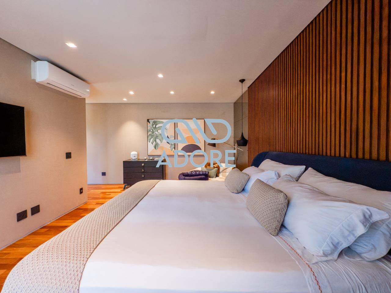 Casa de Condomínio à venda no Condomínio Terras de São José II : 