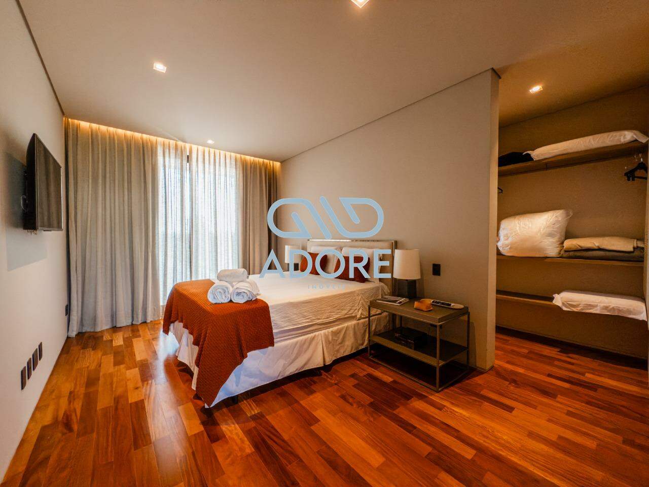 Casa de Condomínio à venda no Condomínio Terras de São José II : 