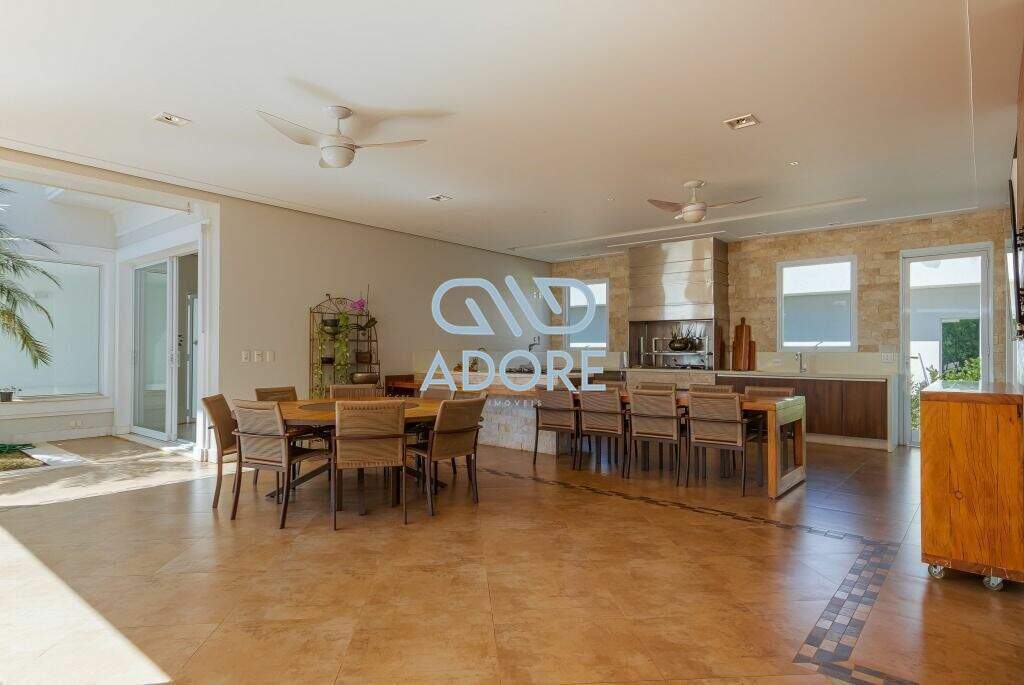 Casa de Condomínio à venda no Condomínio Terras de São José II : 