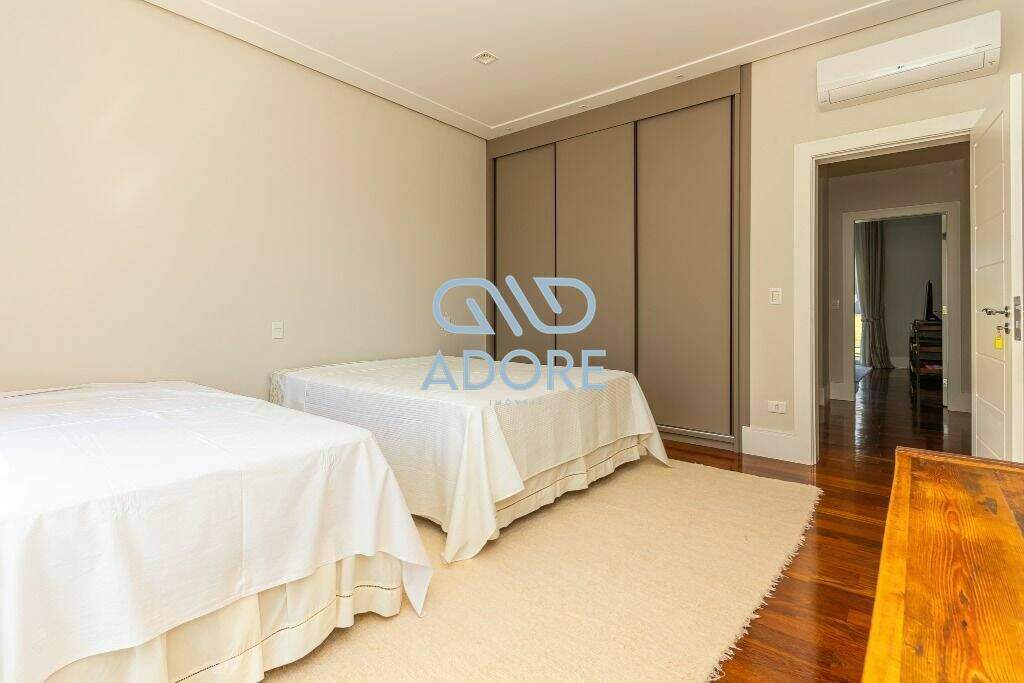 Casa de Condomínio à venda no Condomínio Terras de São José II : 