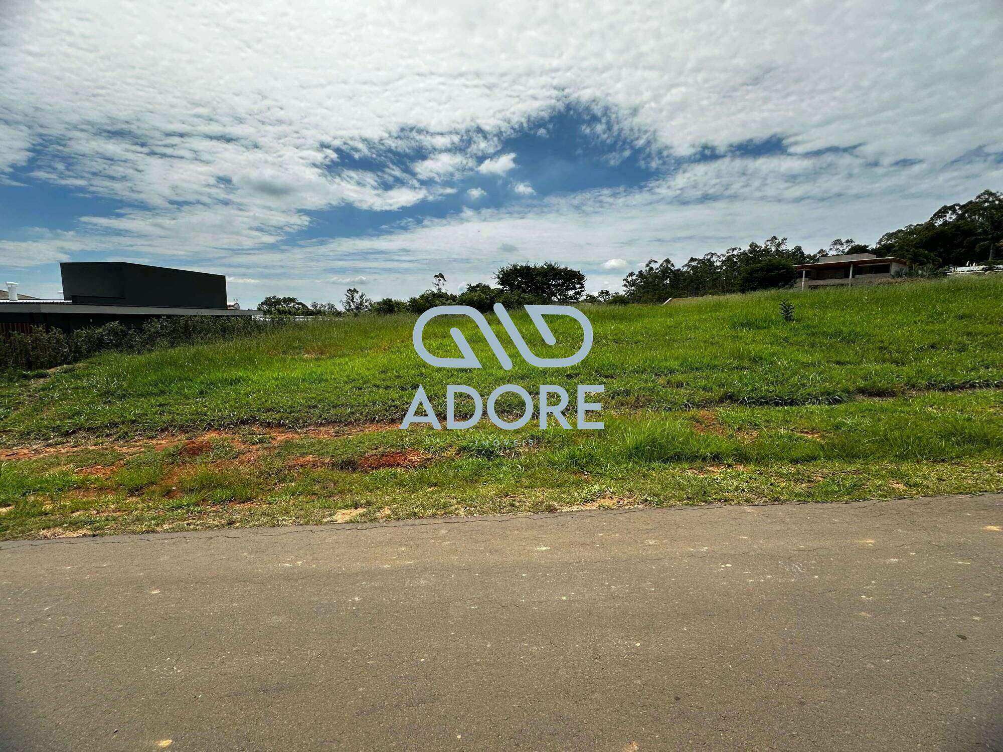 Terreno à venda no Condomínio Terras de São José: 