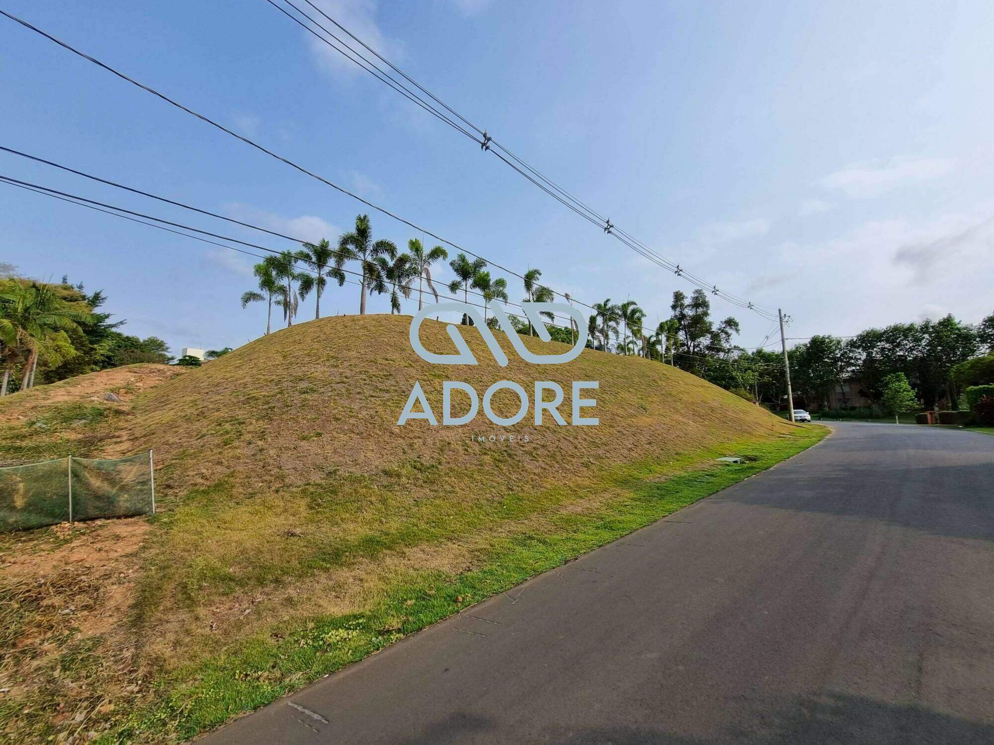 Terreno à venda no Condomínio Terras de São José: 